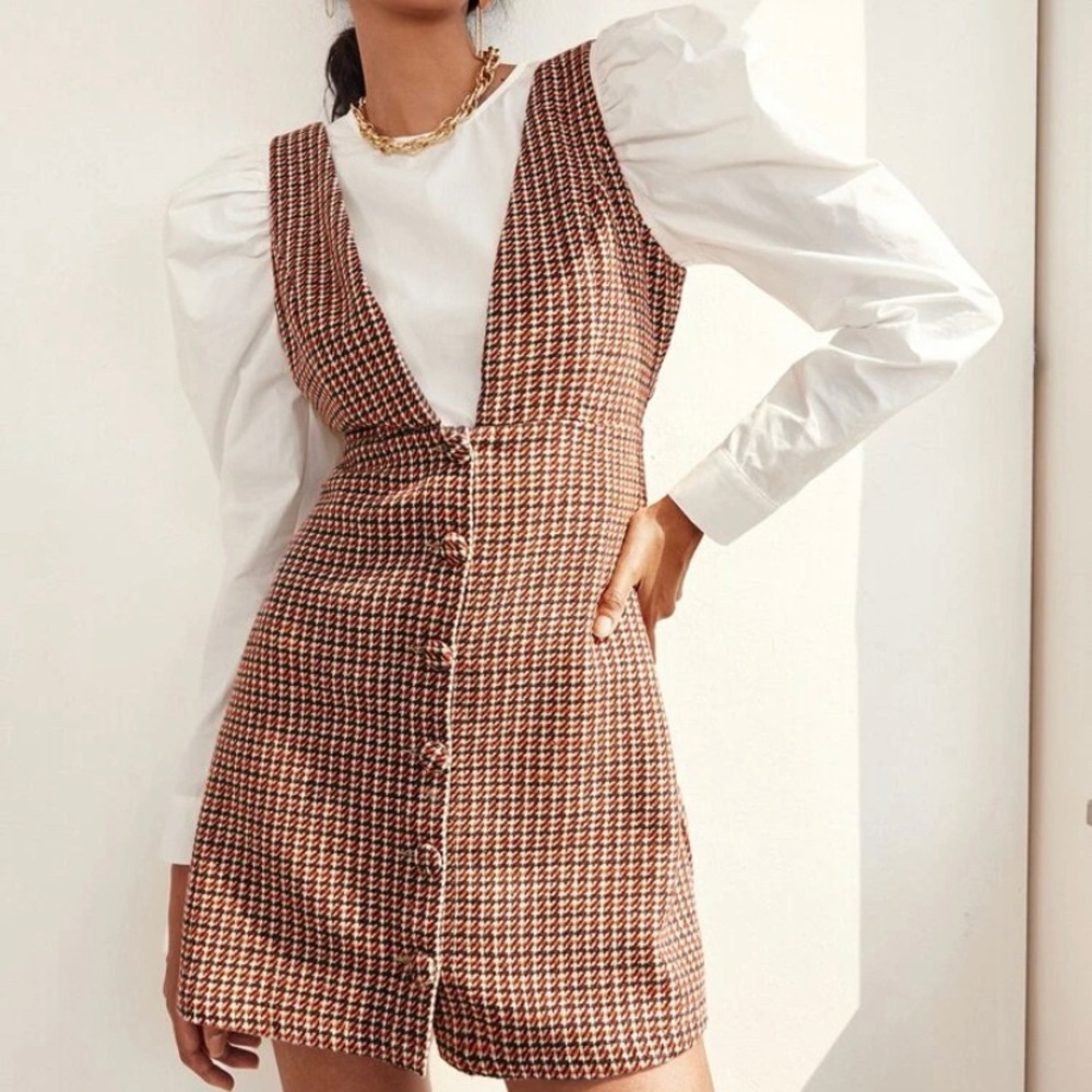 Overall dress